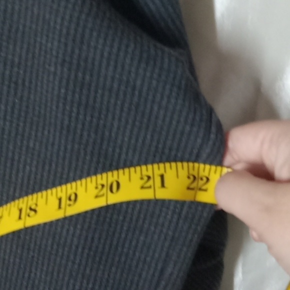 Haggar Clothing men's pullover with zipper - Picture 5 of 6